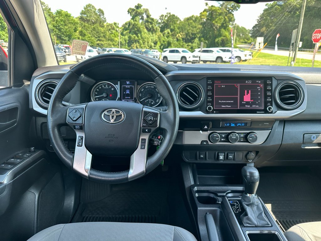 Used 2022 Toyota Tacoma SR5 RWD image 23