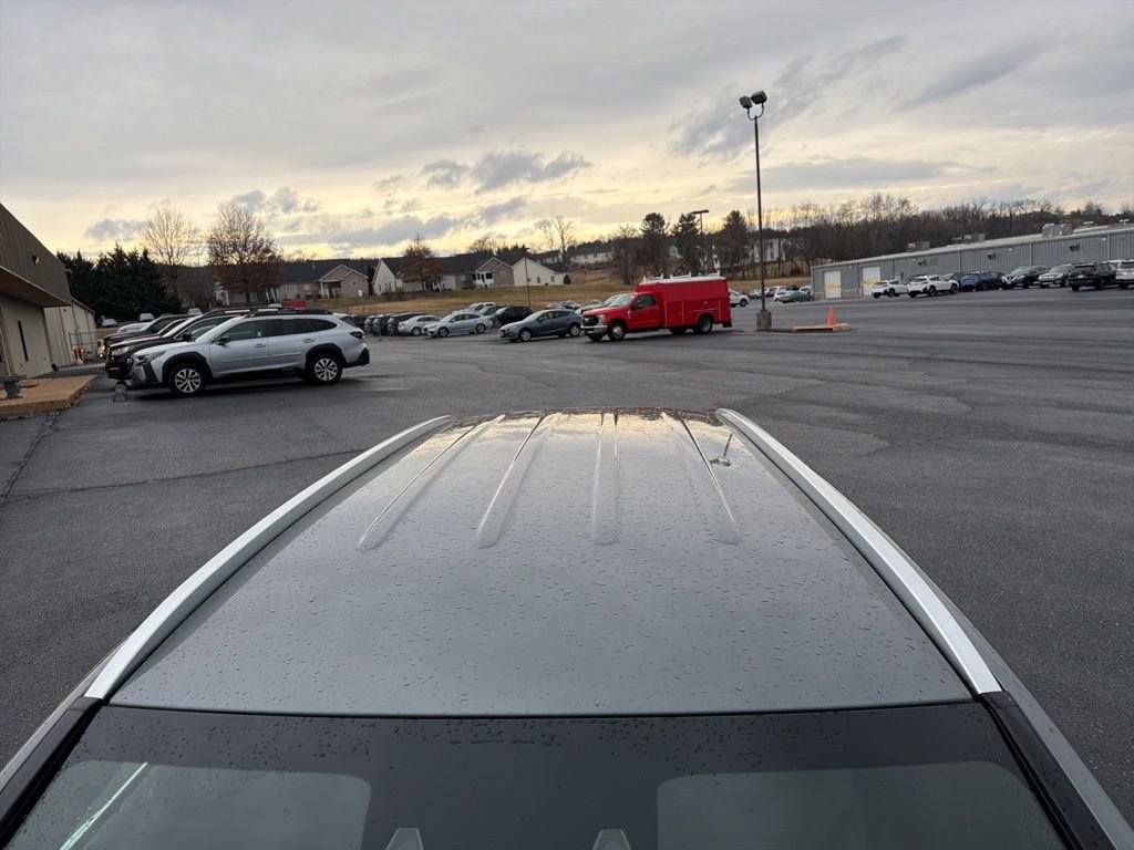 Used 2017 Mercedes-Benz GLC 300 4MATIC image 9