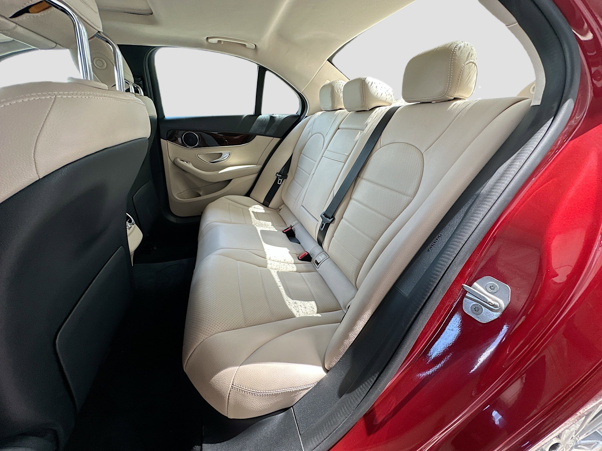 Used 2018 Mercedes-Benz C 300 Sedan image 24