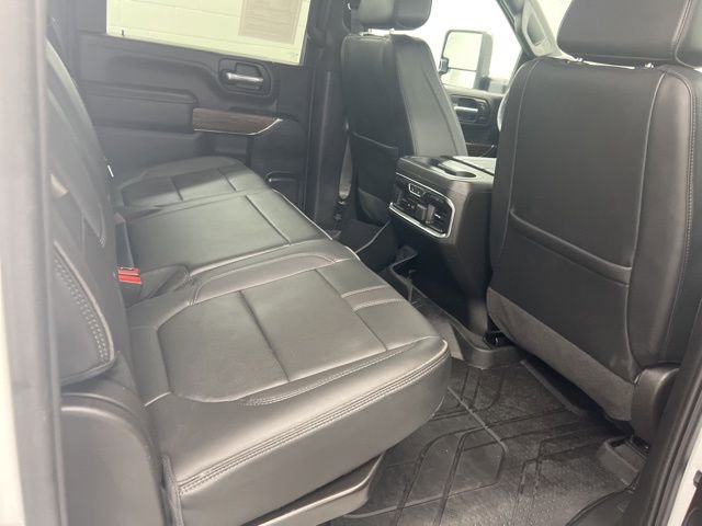 Used 2023 Chevrolet Silverado 3500 High Country w/ Technology Package image 28