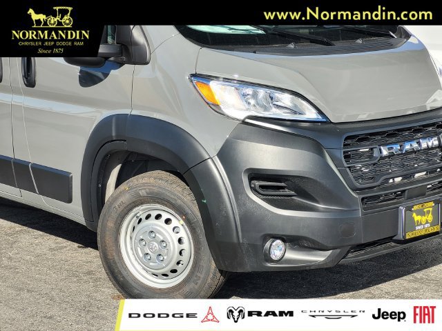 New 2026 RAM ProMaster 2500 w/ Convenience Group FWD image 3