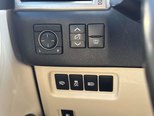 Used 2020 Lexus GX 460 Premium AWD/4WD image 32