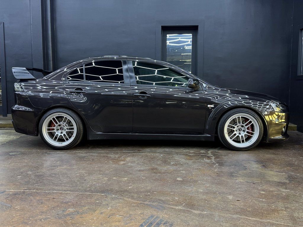 Used 2008 Mitsubishi Lancer Evolution GSR image 10