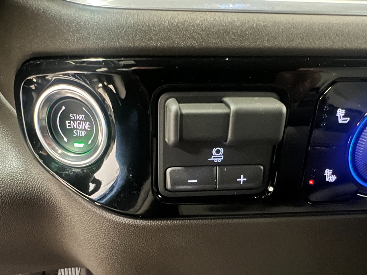 New 2026 Chevrolet Silverado 3500 LT w/ All Star Edition image 44