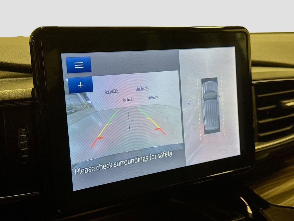 Used 2021 Ford Explorer Limited w/ Equipment Group 301A image 17