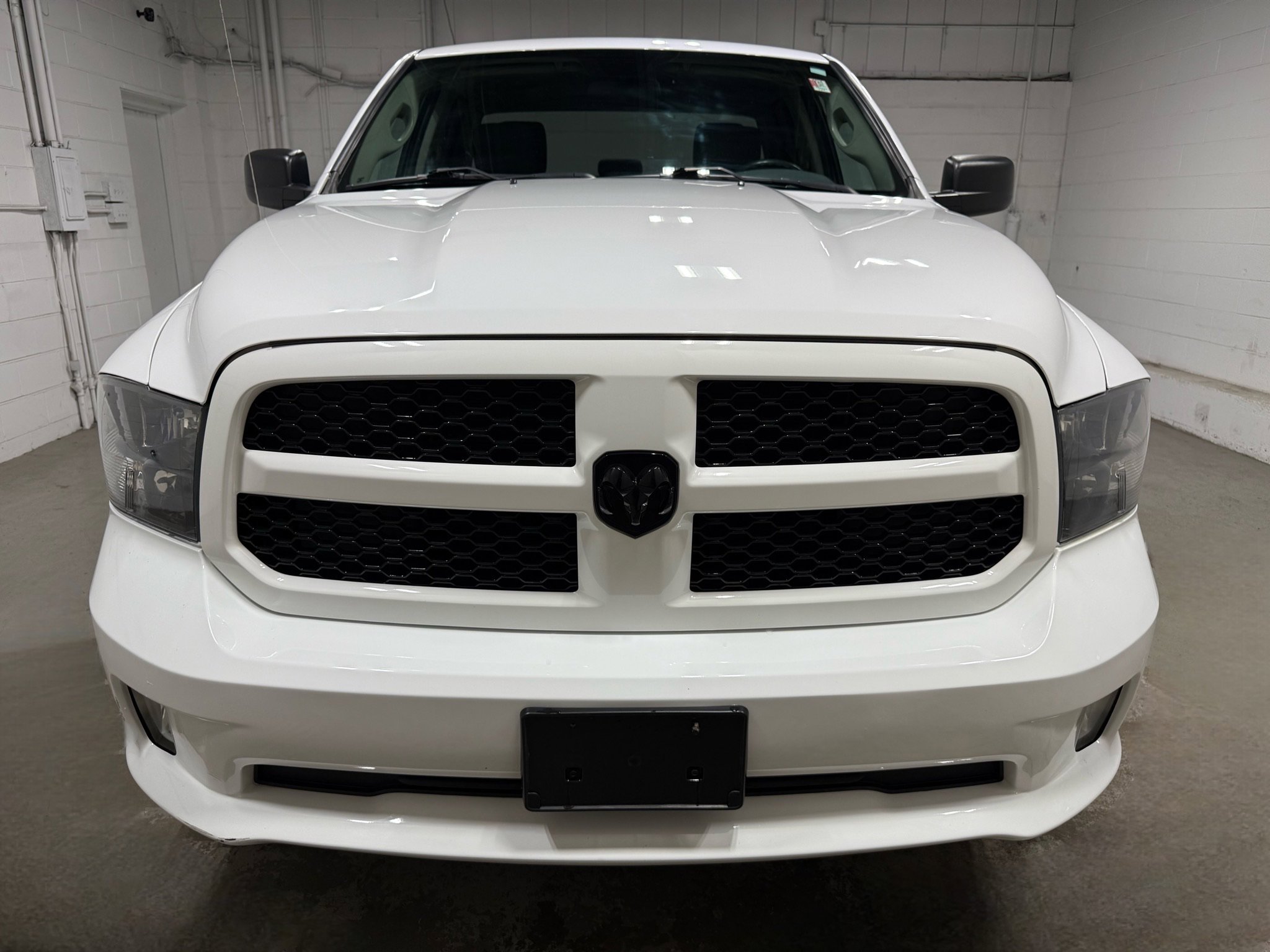 Used 2019 RAM 1500 Express w/ Express Value Package image 2