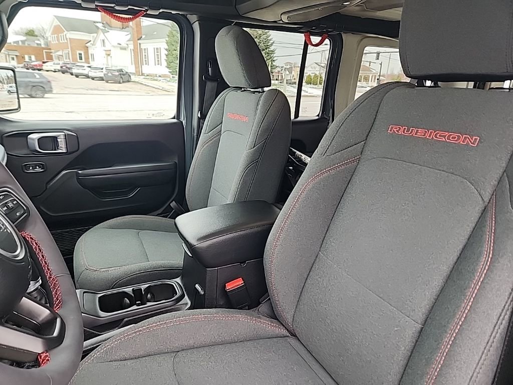 Certified 2024 Jeep Wrangler Unlimited Rubicon w/ XTREMEE 35" Tire Package image 19