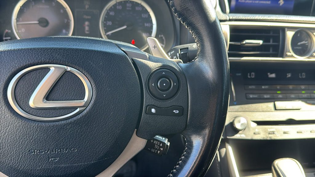 Used 2016 Lexus IS 300 AWD w/ Premium Package image 19