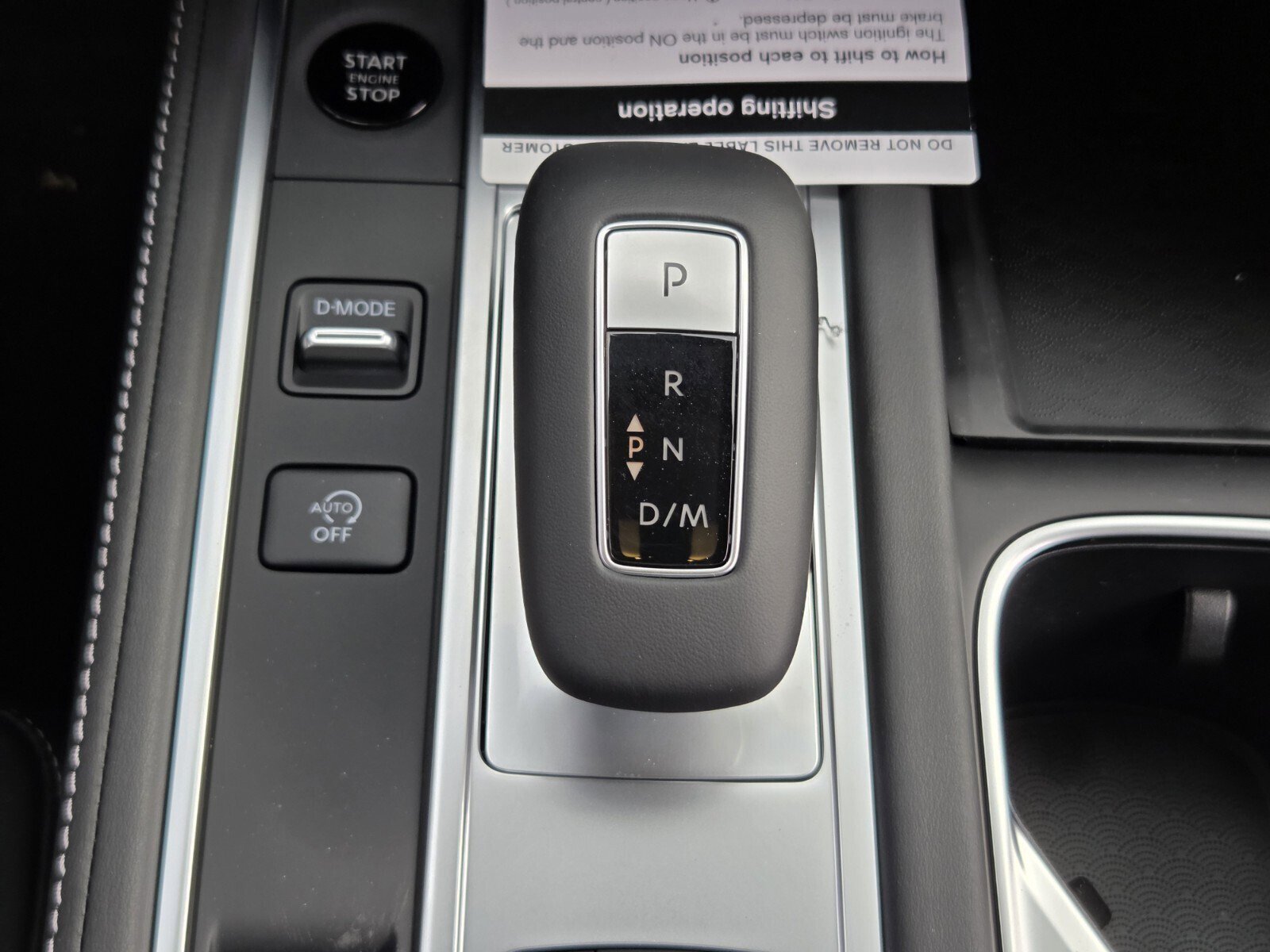 New 2026 INFINITI QX60 Luxe w/ Family Package image 15