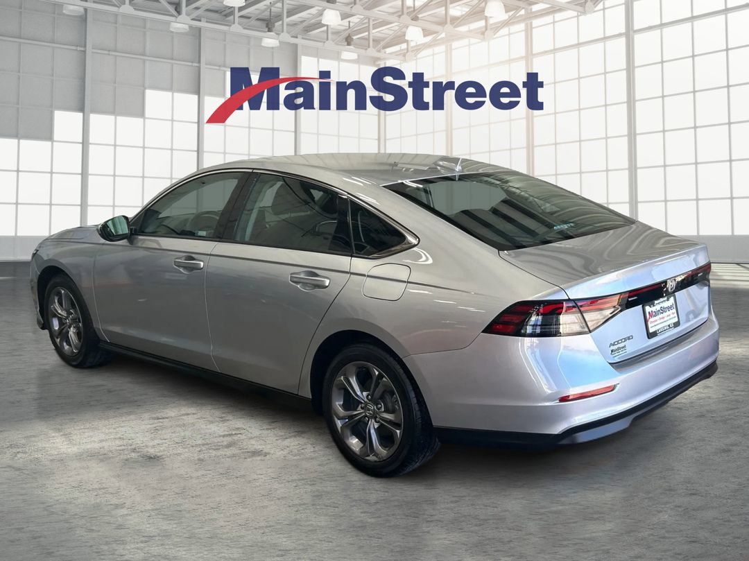 Used 2024 Honda Accord EX image 3