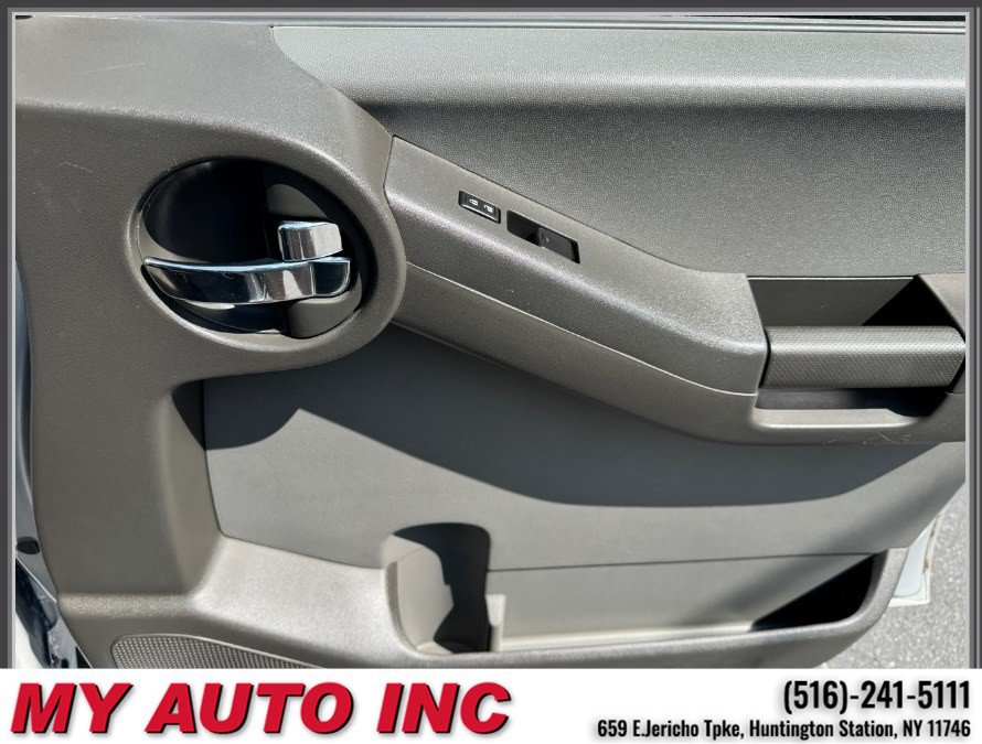 Used 2013 Nissan Xterra S w/ Value Package AWD/4WD image 27