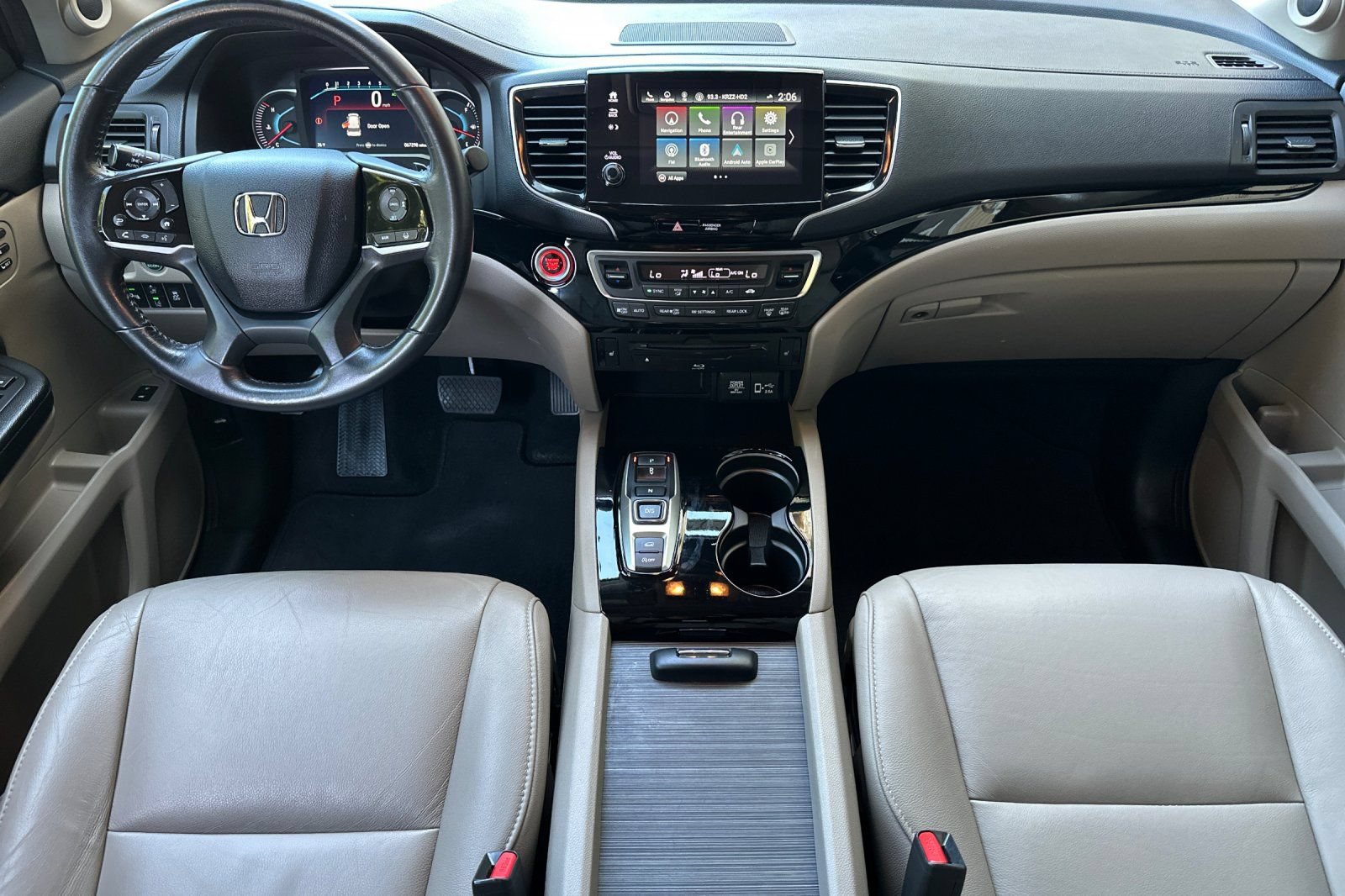 Used 2019 Honda Pilot Touring image 13