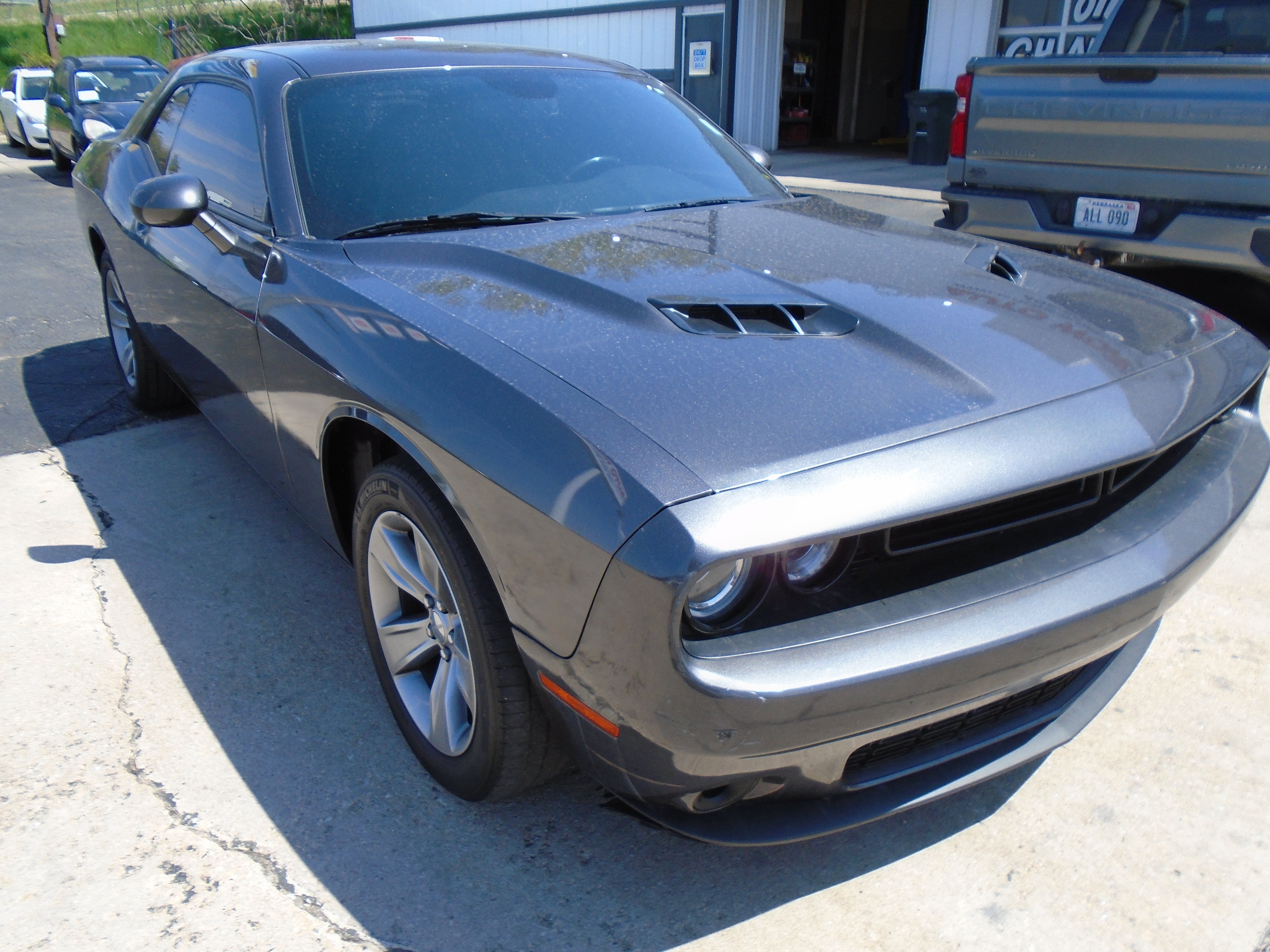 Used 2019 Dodge Challenger SXT w/ Cold Weather Group RWD image 8