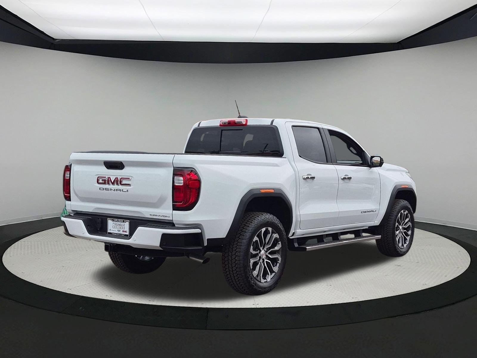 New 2026 GMC Canyon Denali AWD/4WD image 5