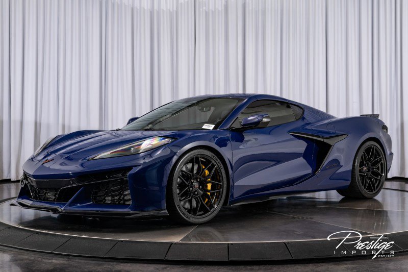 Used 2025 Chevrolet Corvette Z06 w/ Stealth Interior Trim Package image 7