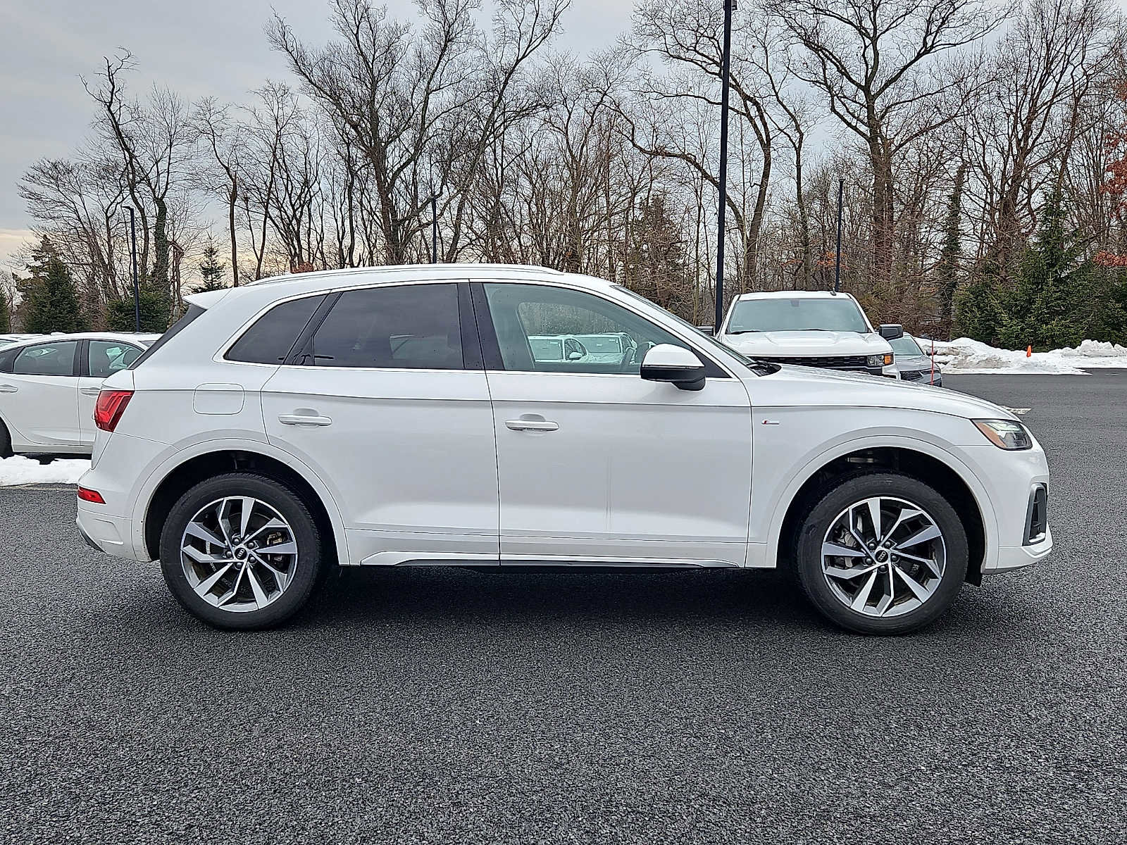 Used 2024 Audi Q5 2.0T Premium Plus image 8