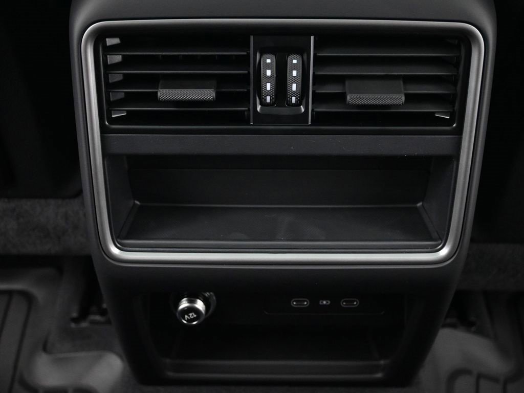 New 2026 Porsche Cayenne S image 8