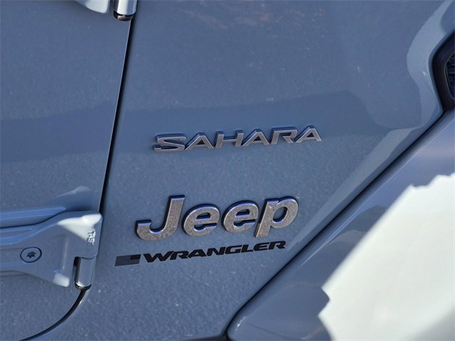 Used 2024 Jeep Wrangler Sahara image 9