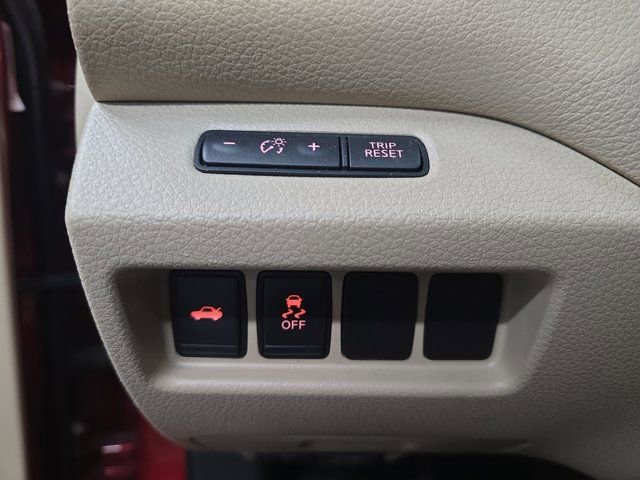 Used 2016 Nissan Altima 2.5 SV image 24