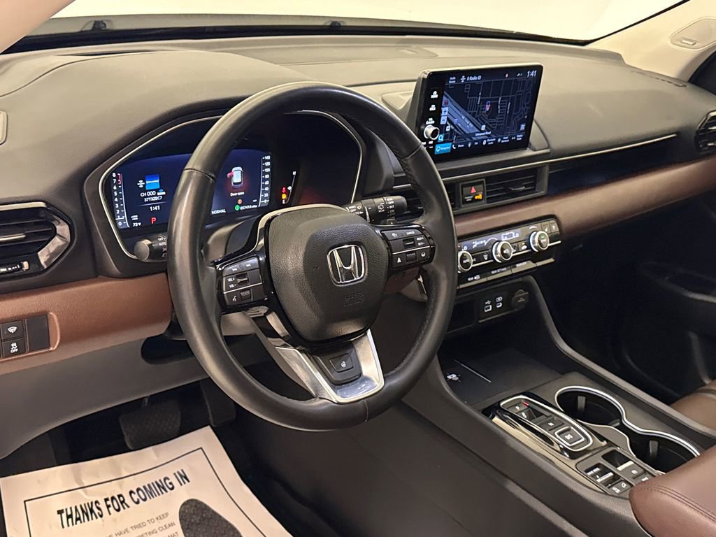 Certified 2025 Honda Pilot Elite image 22