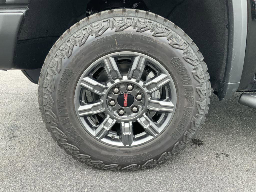 New 2025 GMC Sierra 1500 AT4X image 26