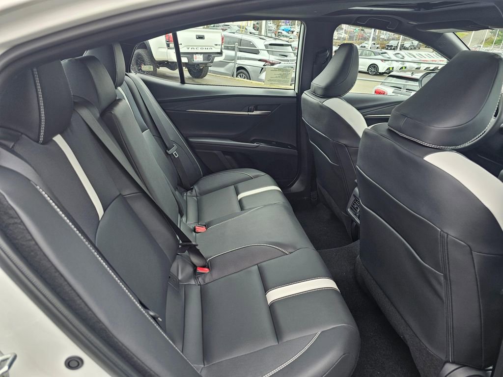 New 2026 Toyota Camry Hybrid image 12