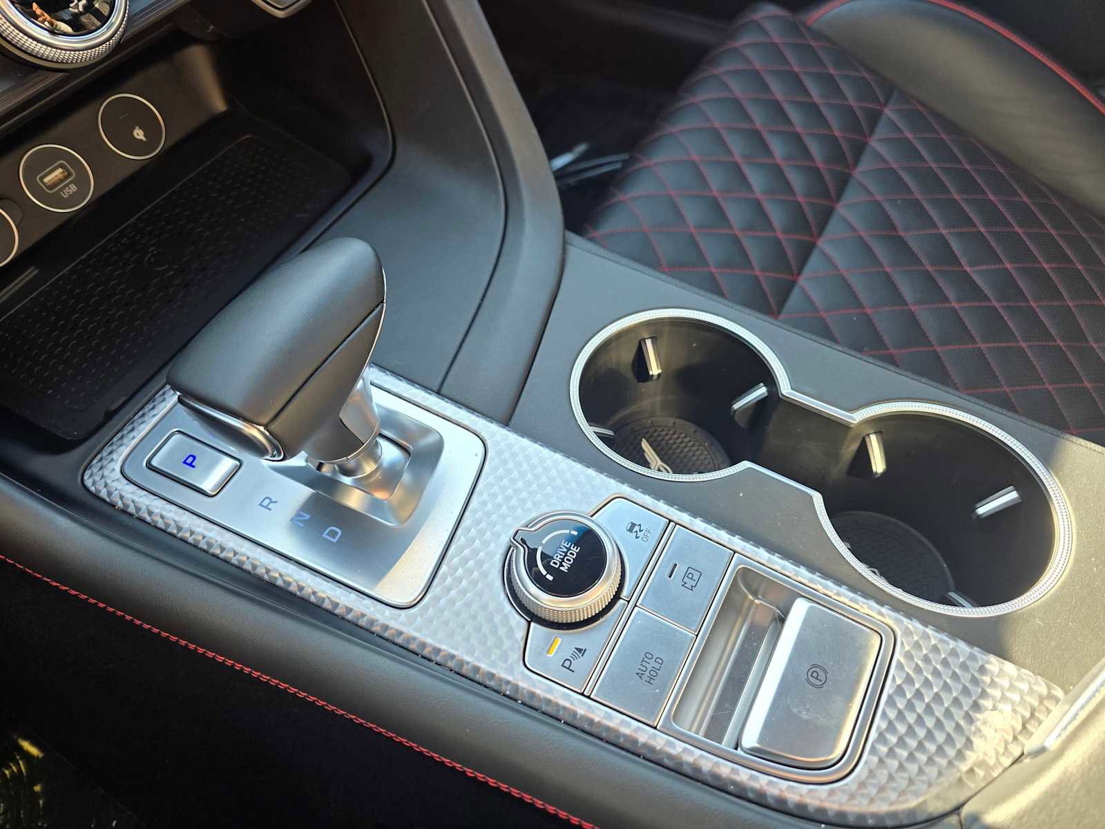 Used 2023 Genesis G70 3.3T w/ Sport Prestige Package image 31