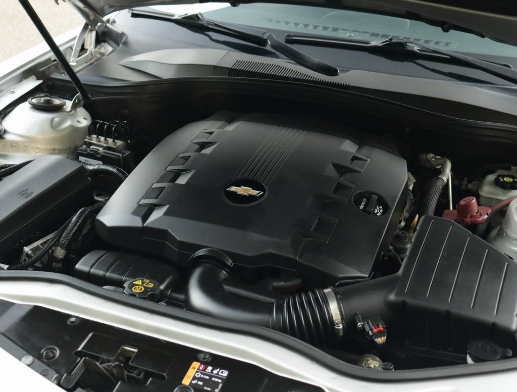 Used 2014 Chevrolet Camaro LT RWD image 26
