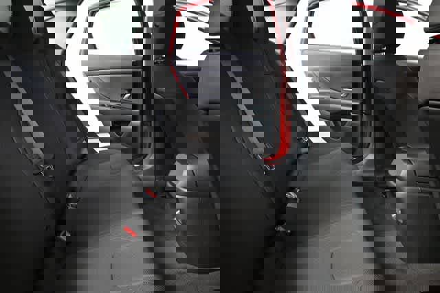 New 2026 Hyundai Elantra SE image 29