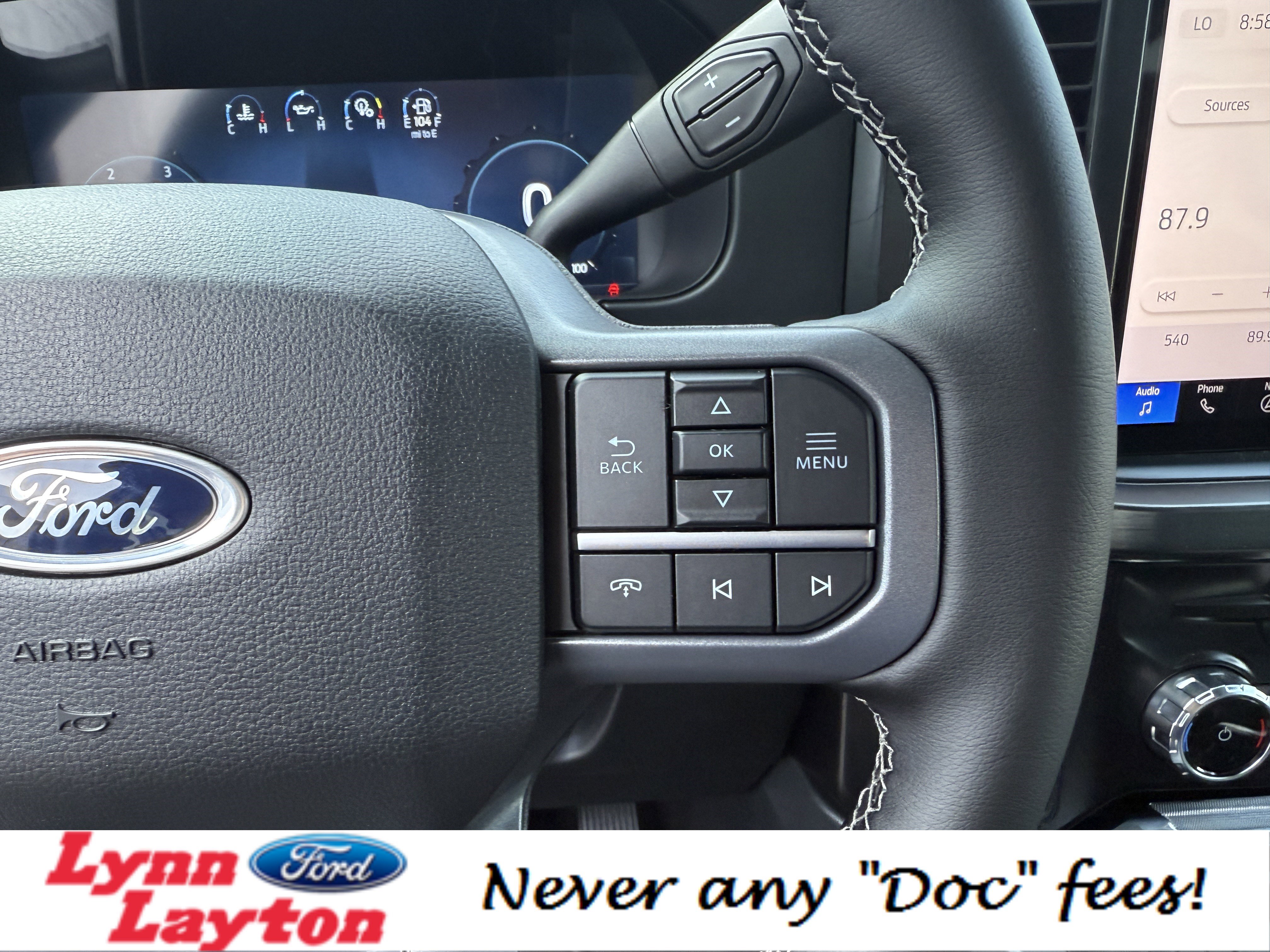 New 2025 Ford F250 Lariat w/ Lariat Ultimate Package image 17