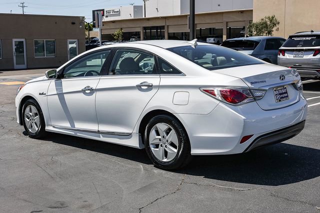 Used 2011 Hyundai Sonata Hybrid image 4