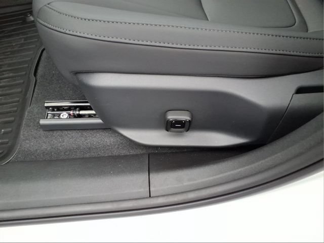 New 2026 Volvo EX30 Plus w/ Protection Package Premier AWD/4WD image 16