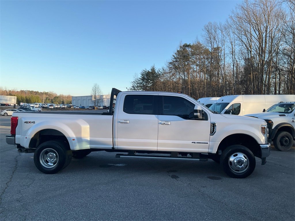 Used 2019 Ford F350 Lariat w/ Lariat Ultimate Package image 4