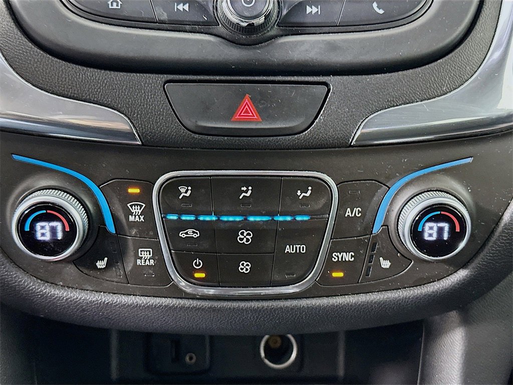 Used 2018 Chevrolet Equinox LT image 15