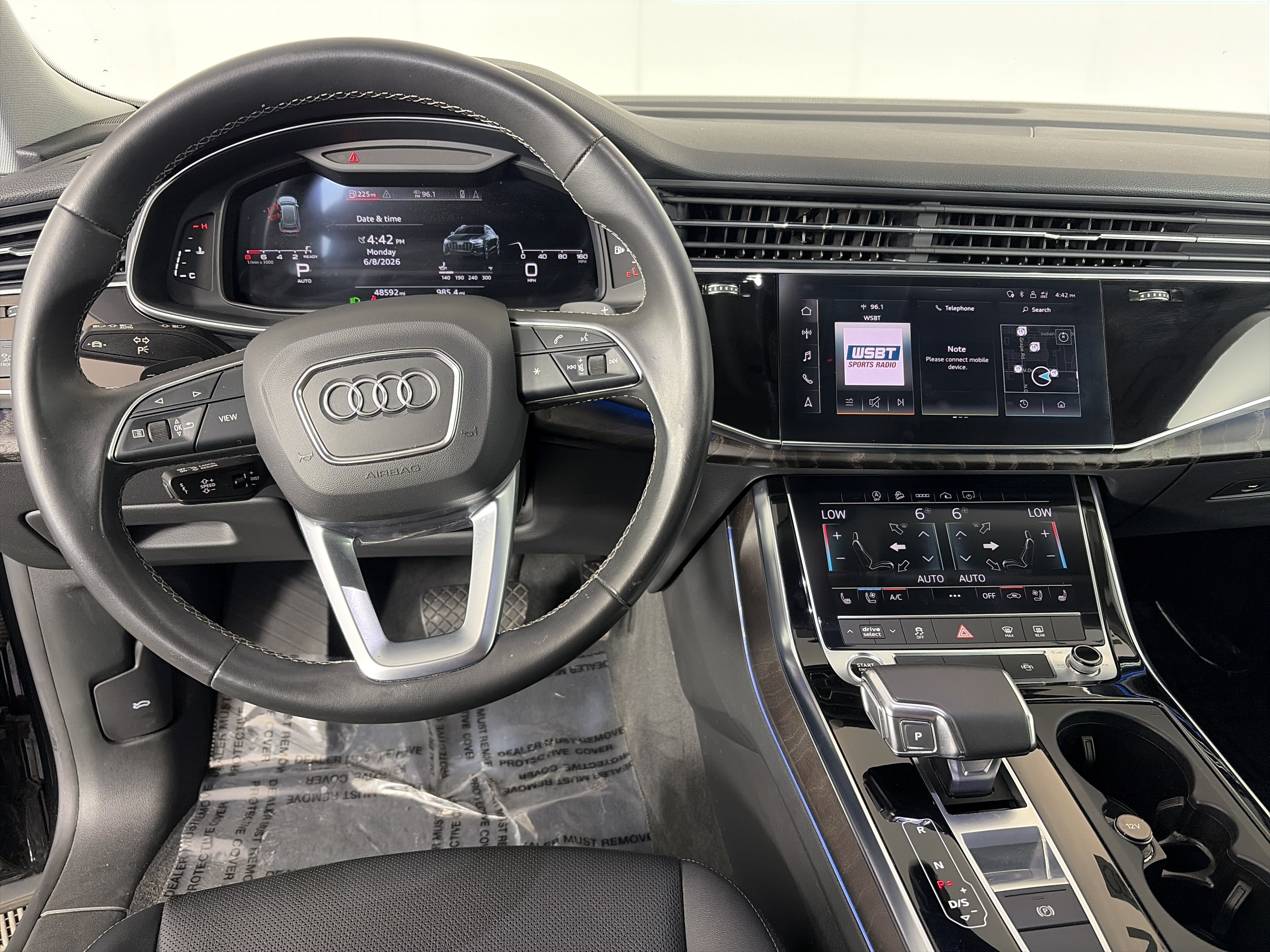 Certified 2022 Audi Q8 Premium Plus AWD/4WD image 3