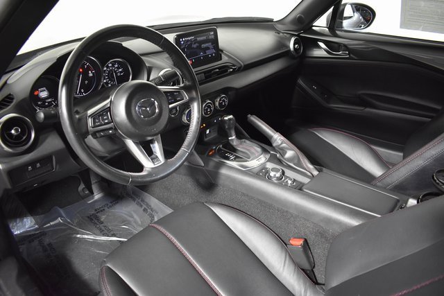 Used 2019 MAZDA MX-5 Miata RF Grand Touring image 12