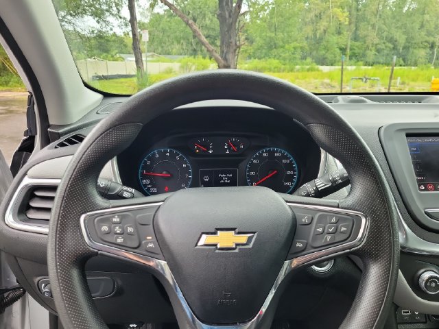 Used 2020 Chevrolet Equinox LS FWD image 25