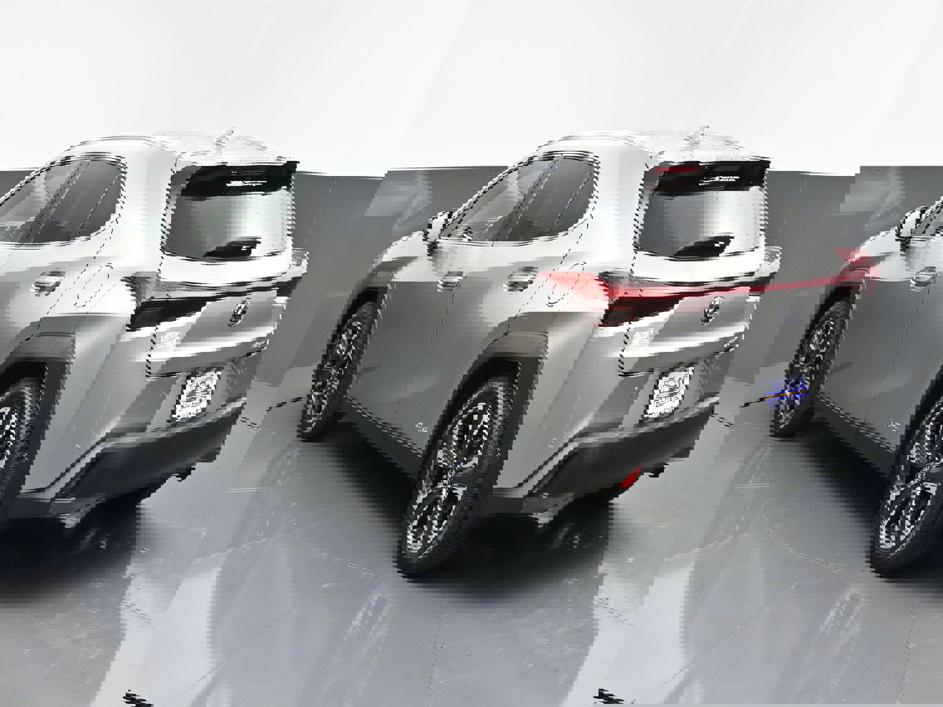 Used 2021 Lexus UX 250h w/ Premium Package image 5