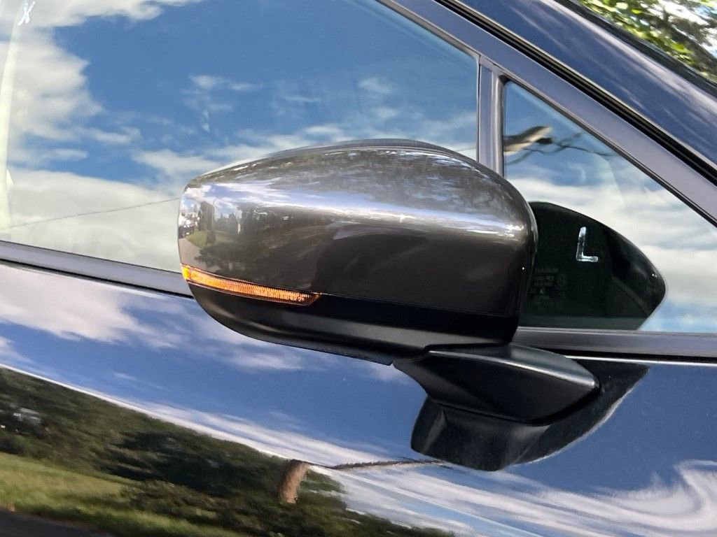 New 2025 Subaru Crosstrek 2.5i Premium image 7