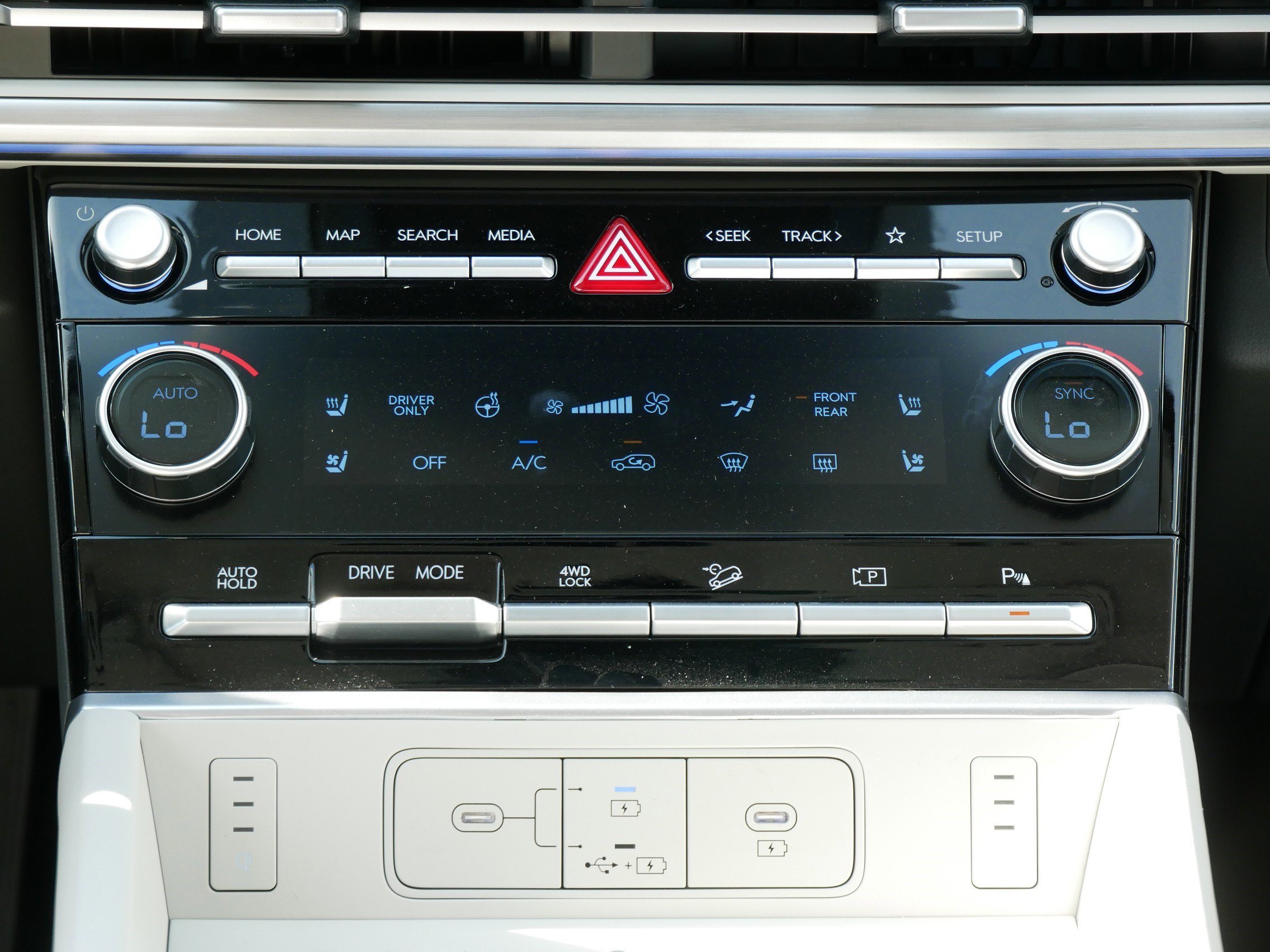 New 2026 Hyundai Santa Fe Calligraphy AWD/4WD image 11