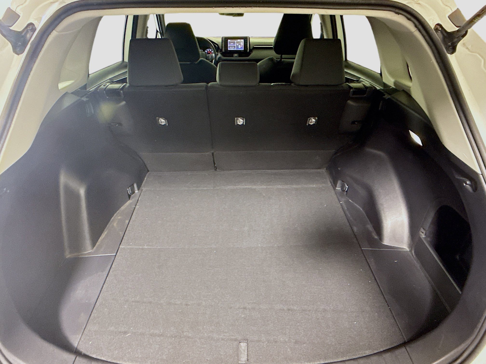 Used 2022 Toyota RAV4 LE image 34