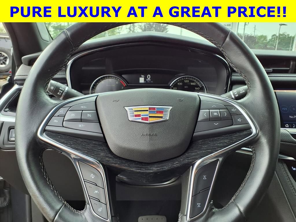 Used 2023 Cadillac XT5 Premium Luxury image 18