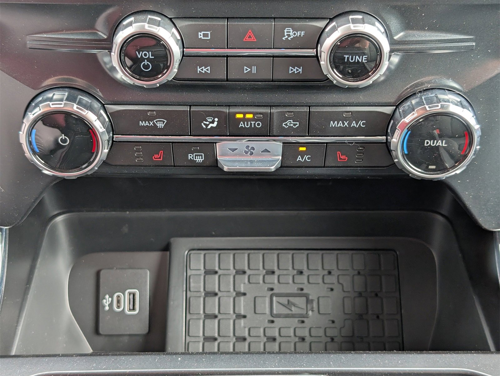 New 2025 Ford F150 XLT w/ Equipment Group 303A High image 20