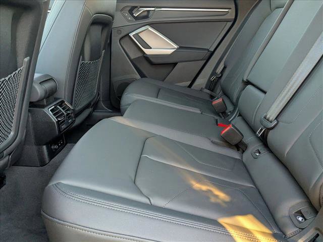 New 2025 Audi Q3 2.0T Premium image 14