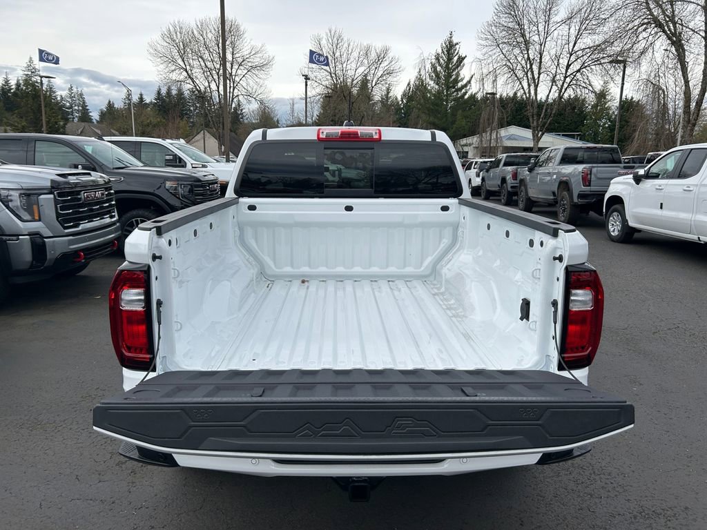 Used 2025 GMC Canyon Elevation w/ Convenience Package image 24