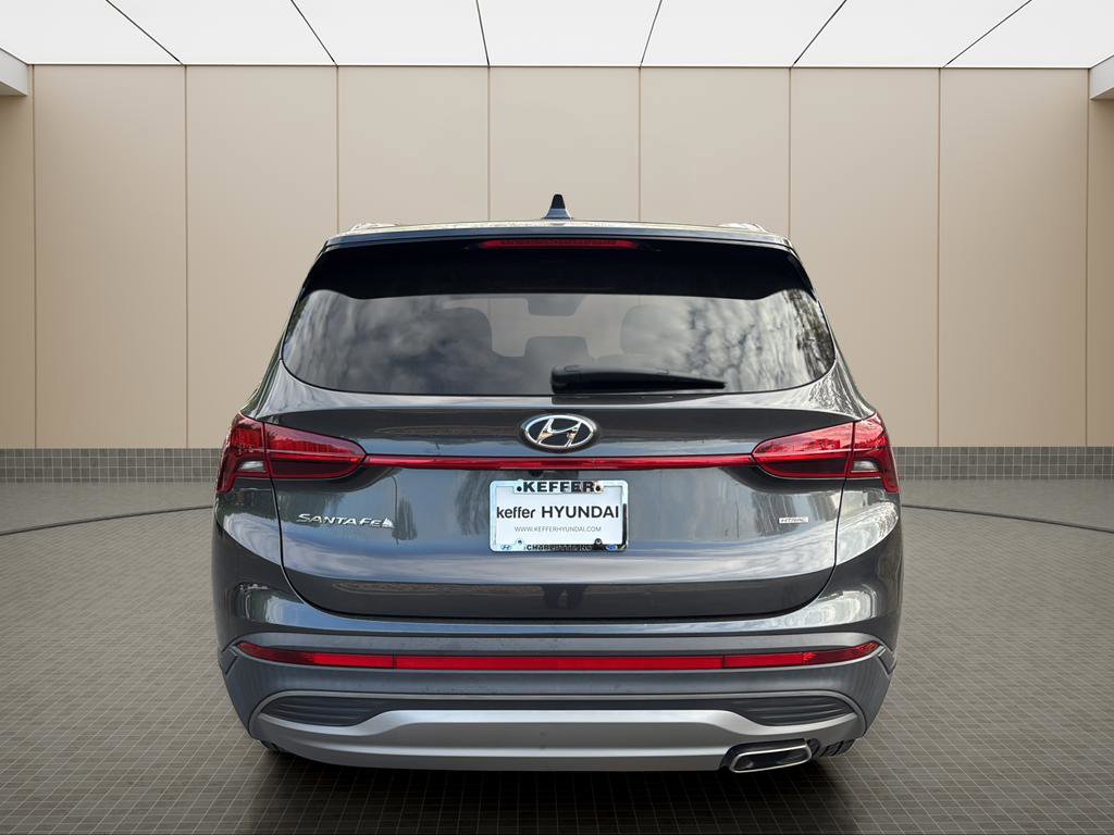 Certified 2023 Hyundai Santa Fe SE image 4