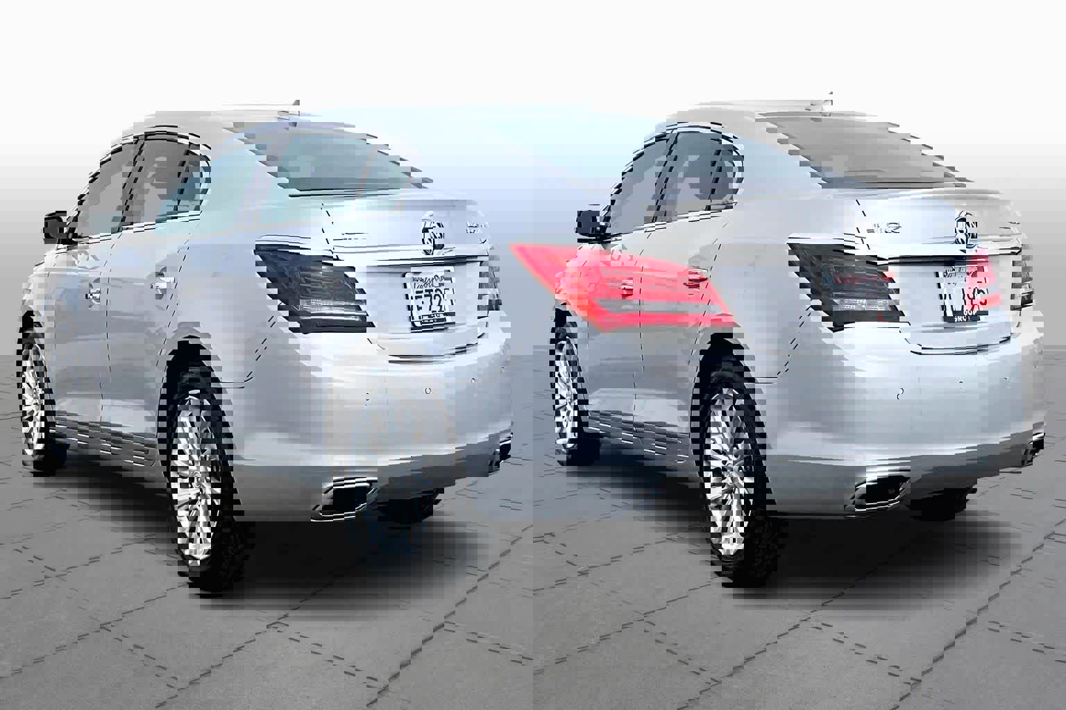 Used 2015 Buick LaCrosse Leather image 11