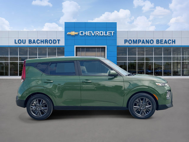 Used 2021 Kia Soul EX FWD image 2