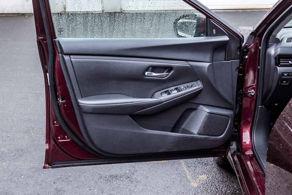 Used 2023 Nissan Sentra SV FWD image 21