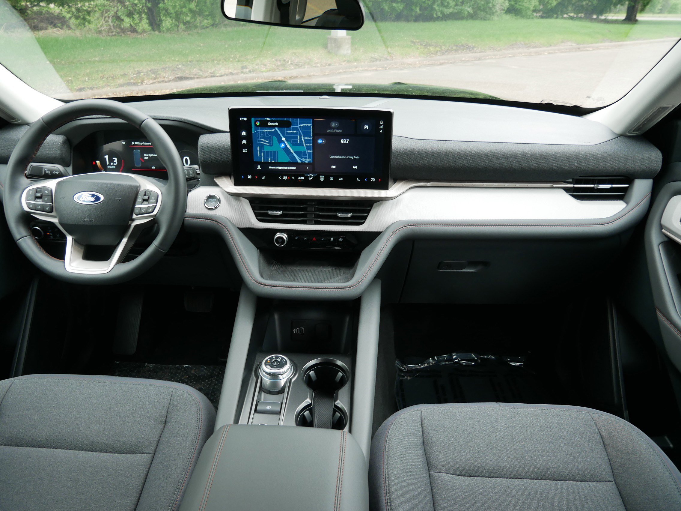 Used 2026 Ford Explorer Active AWD/4WD image 10